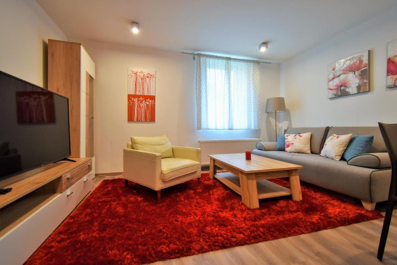 Apartment Dalibor II With Private Entrance And Private Garage Špindlerŭv Mlýn Kültér fotó